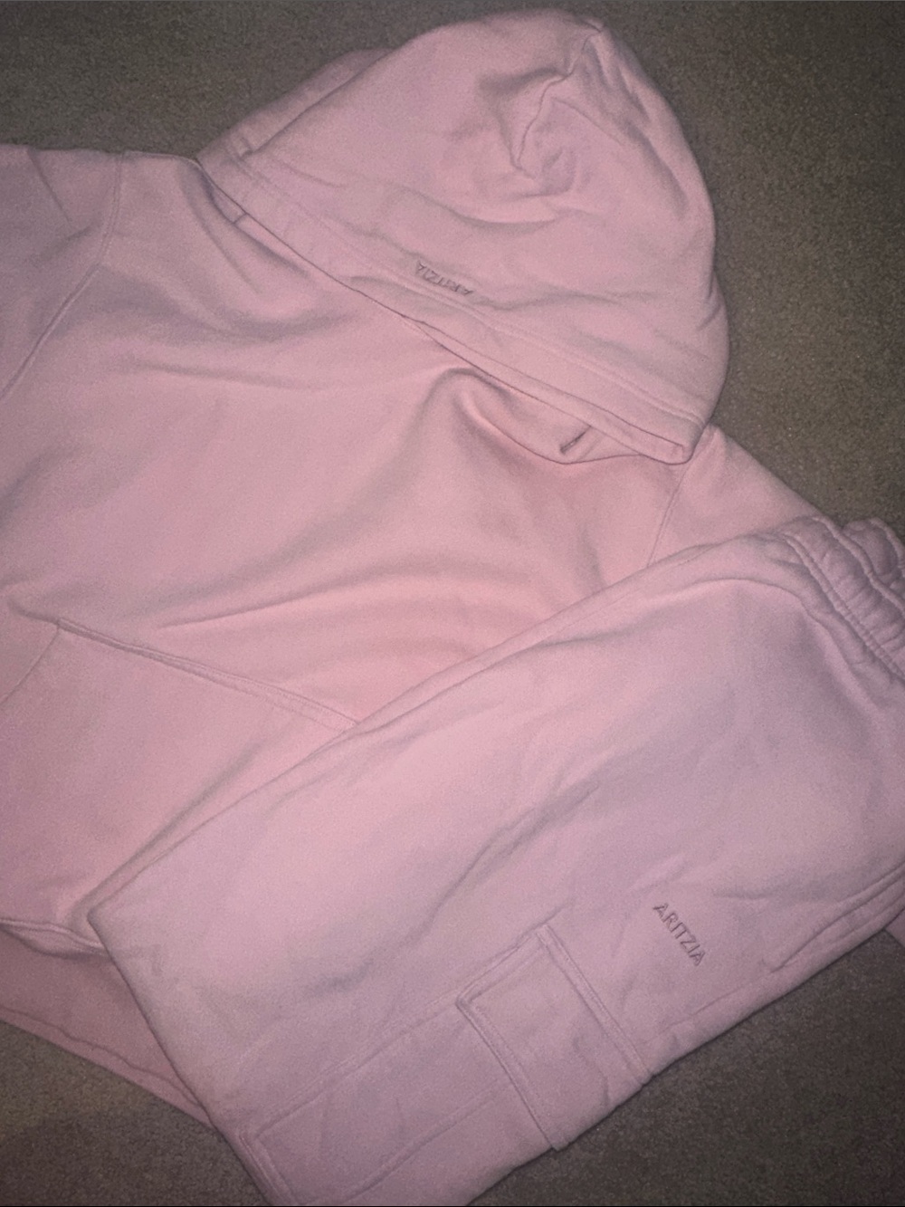 Pink Aritzia sweatsuit/ fleece